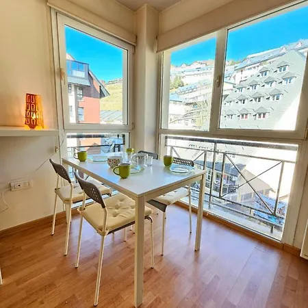 Serraneu Zona Media Erb Apartment *